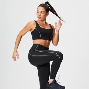 Black & White Fabletics Set